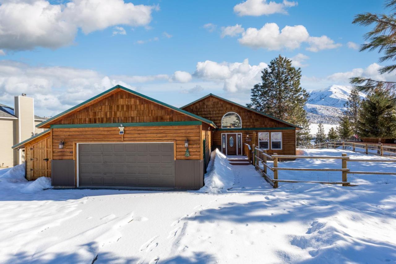 Twin Pines Cabin In Wilderness Ranch On Hwy 21, Amazing Views, 20 Ft Ceilings, Fully Fenced Yard, Pet Friendly, , Go Paddle Boarding At Lucky Peak, Or Snowshoeing In Idaho City And Take In The Hot Springs, Sleeps 10! 博伊西 外观 照片
